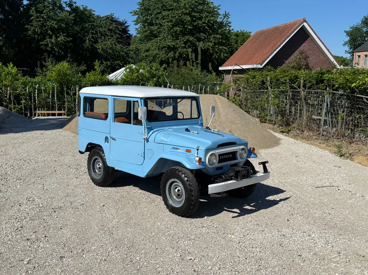 Toyota Land Cruiser FJ 40, foto 2