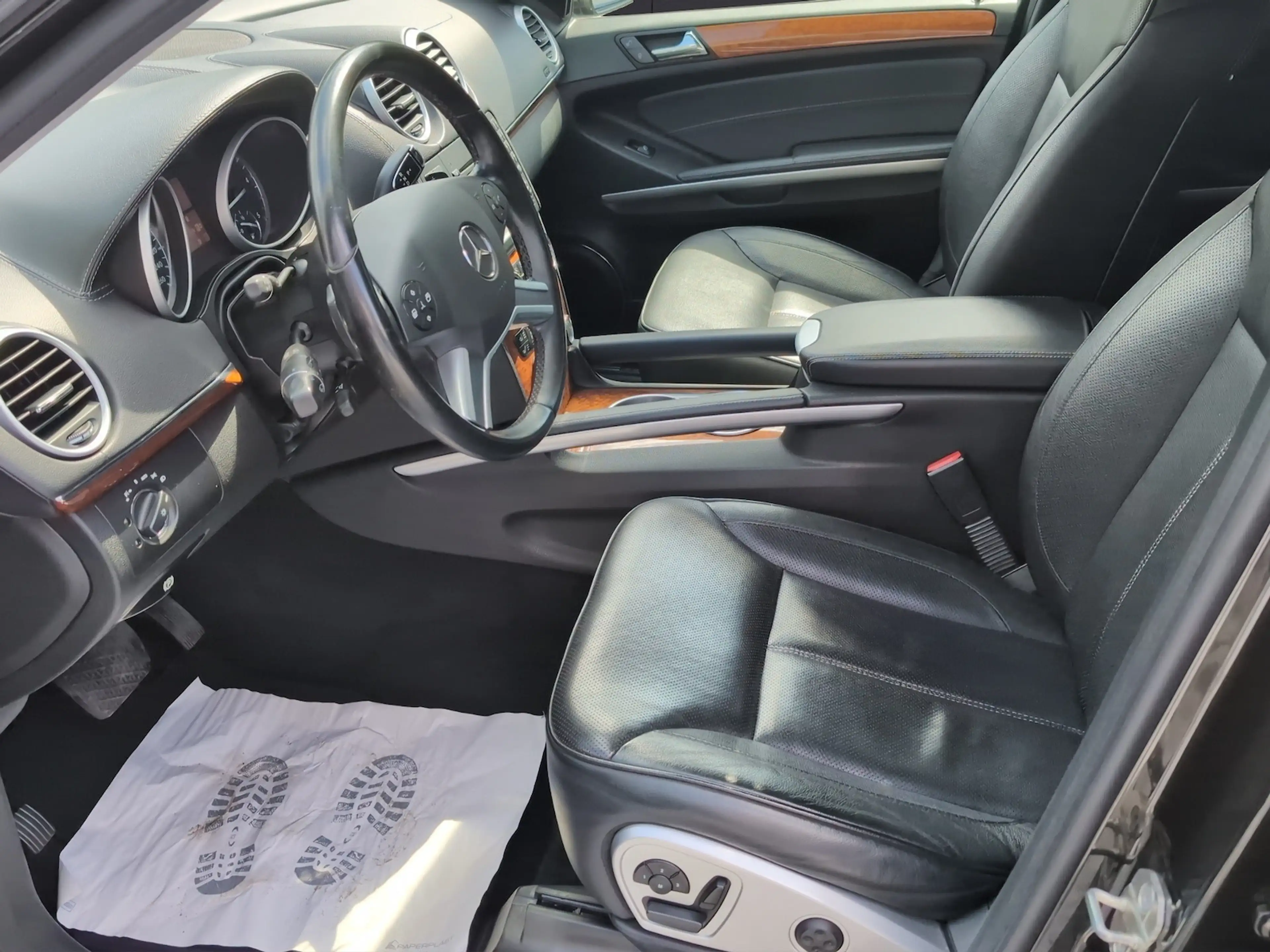Mercedes-Benz GL 350 CDI BE *7.Sitze*ILS*Luft*AHK* — photo 8