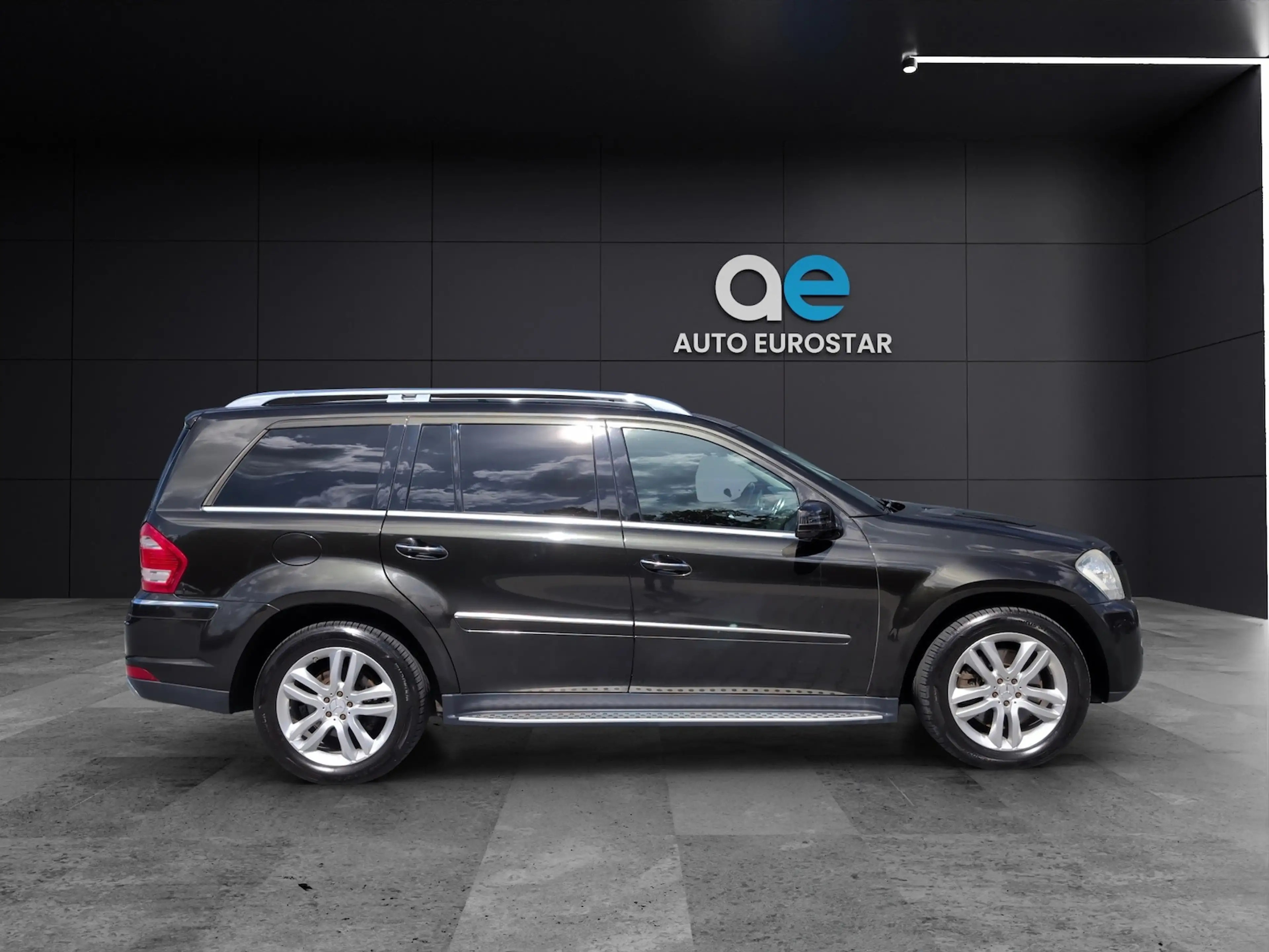 Mercedes-Benz GL 350 CDI BE *7.Sitze*ILS*Luft*AHK* — photo 7