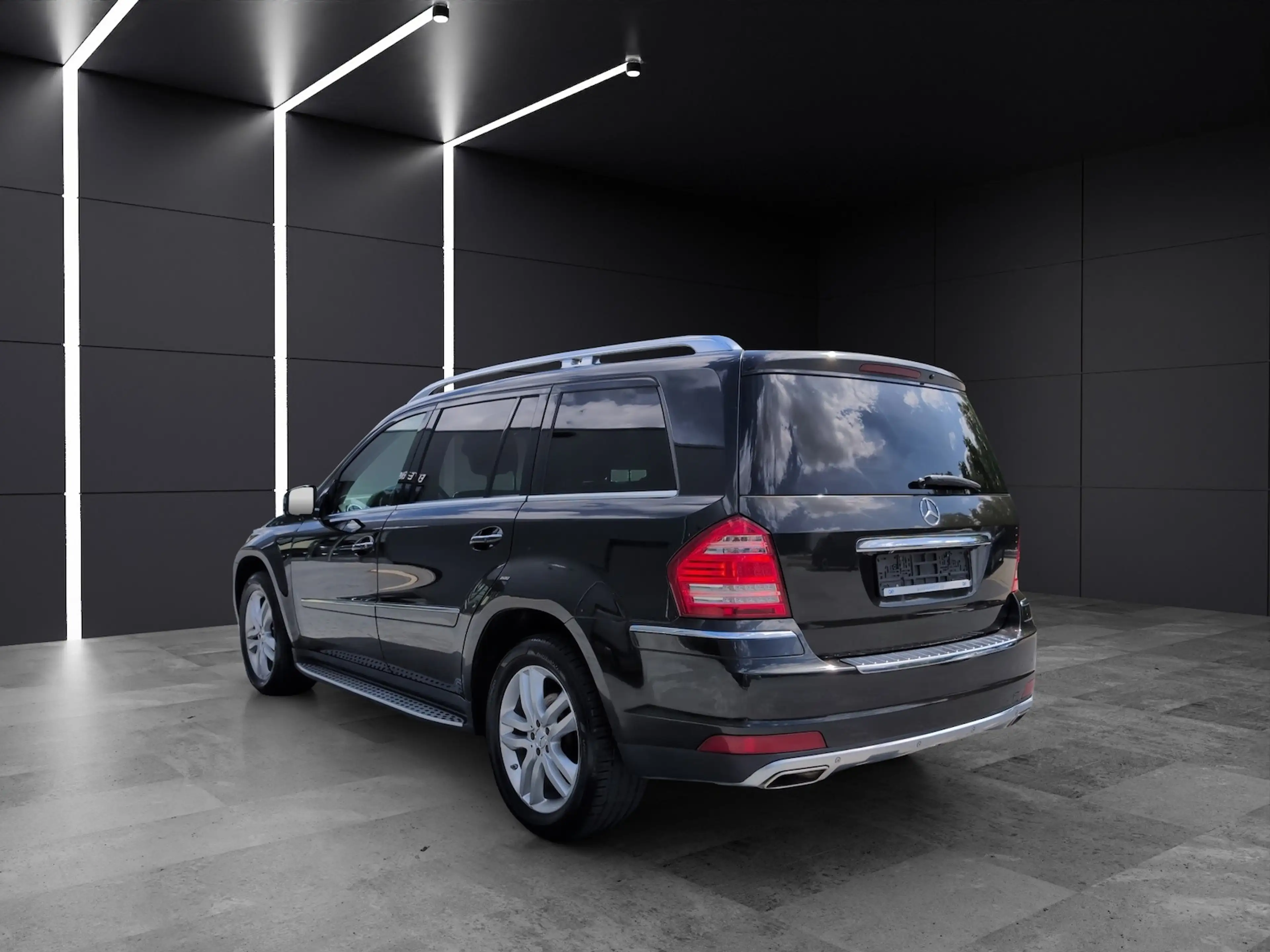 Mercedes-Benz GL 350 CDI BE *7.Sitze*ILS*Luft*AHK* — photo 5