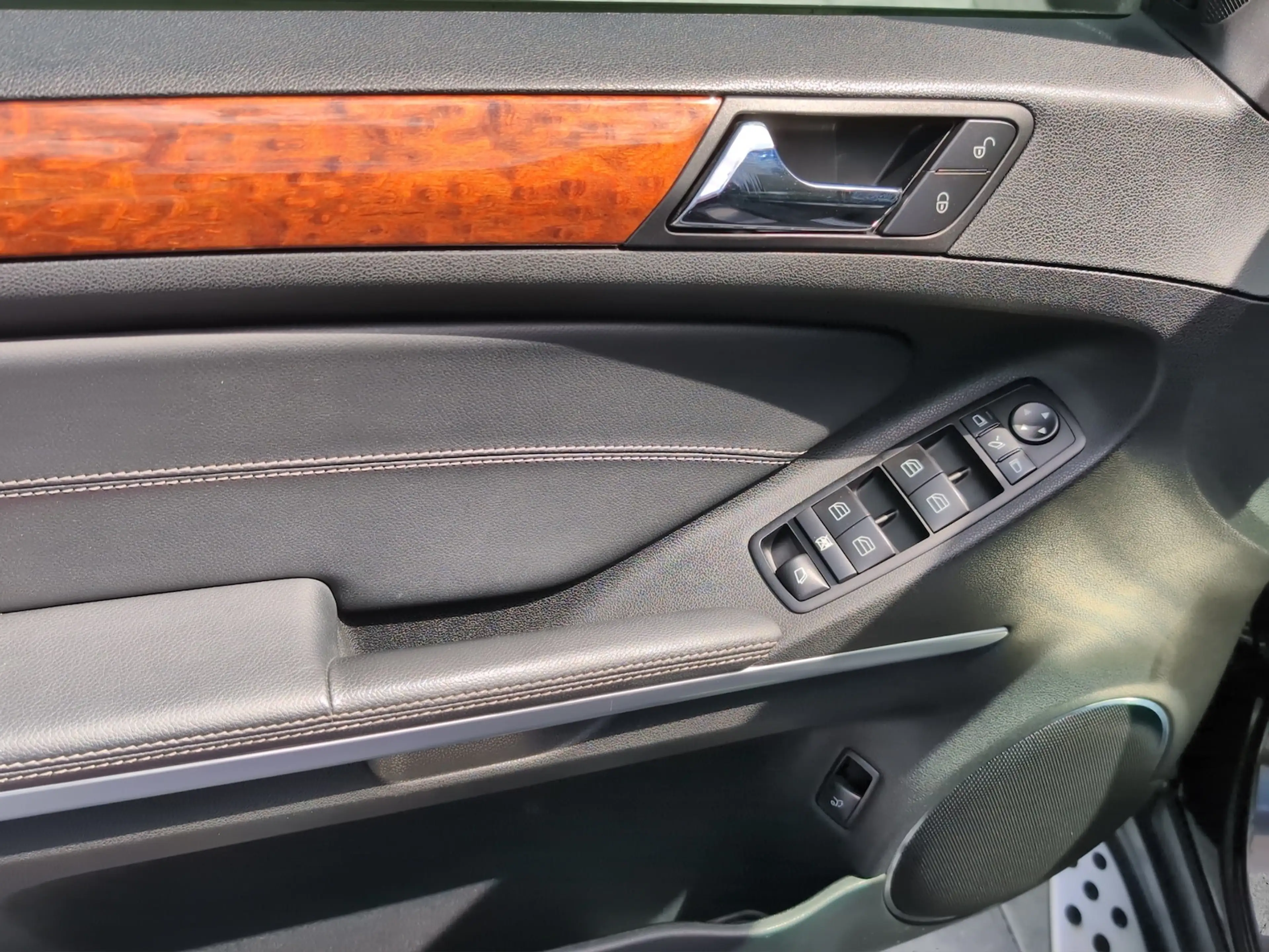 Mercedes-Benz GL 350 CDI BE *7.Sitze*ILS*Luft*AHK* — photo 9
