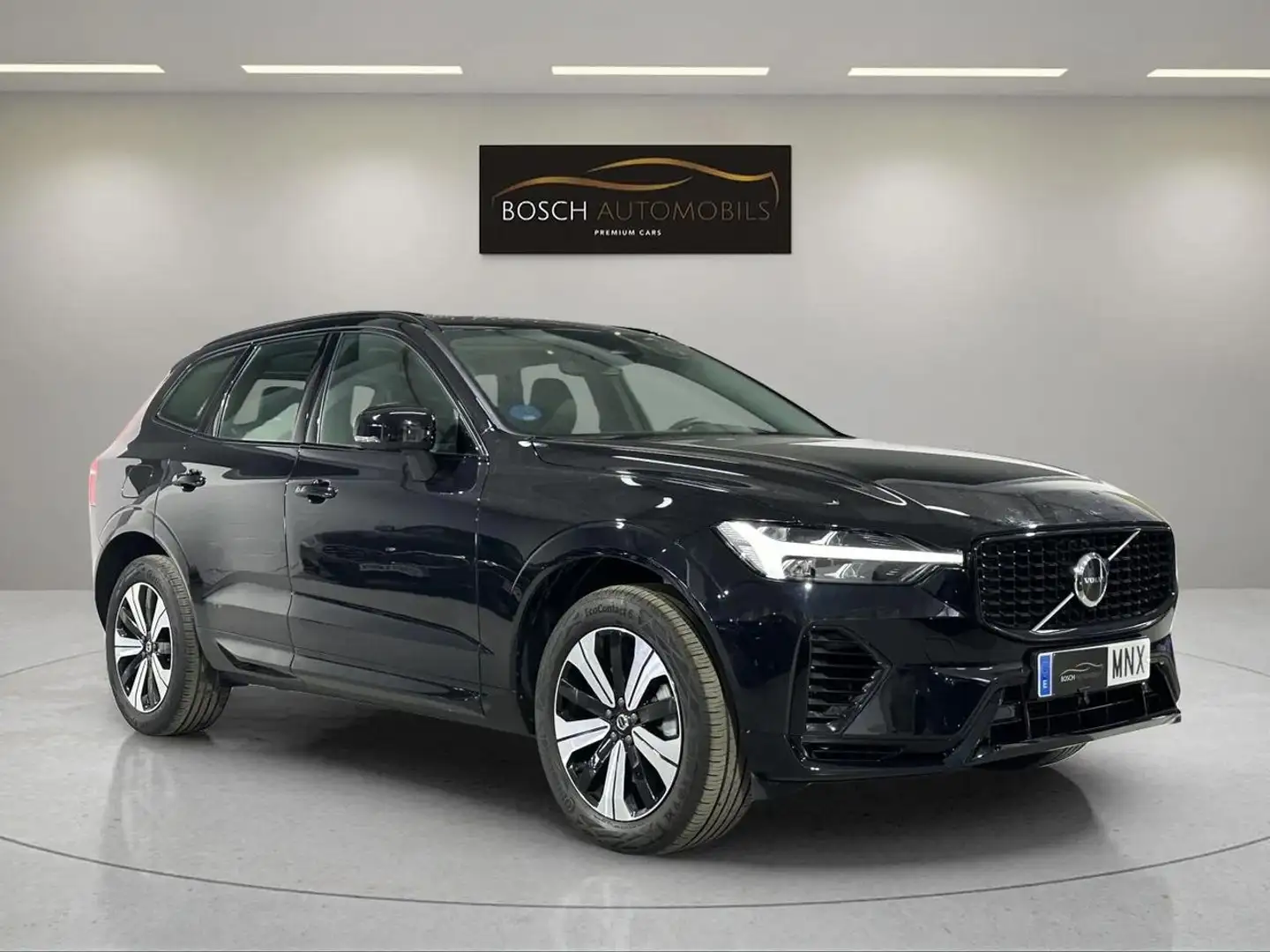Volvo XC60 T6 Plus Dark PHEV eAWD Negro - 2