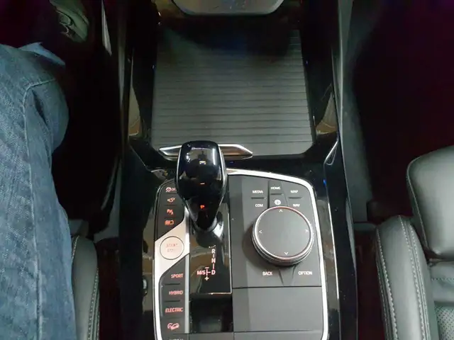 BMW X3 view 10