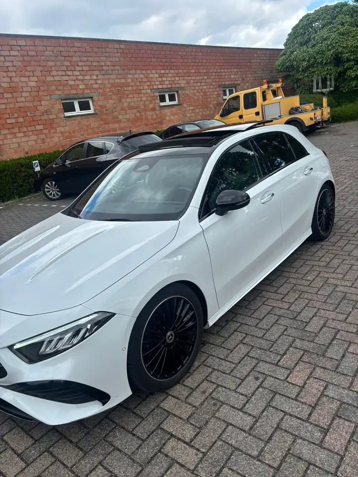 Mercedes-Benz A 180