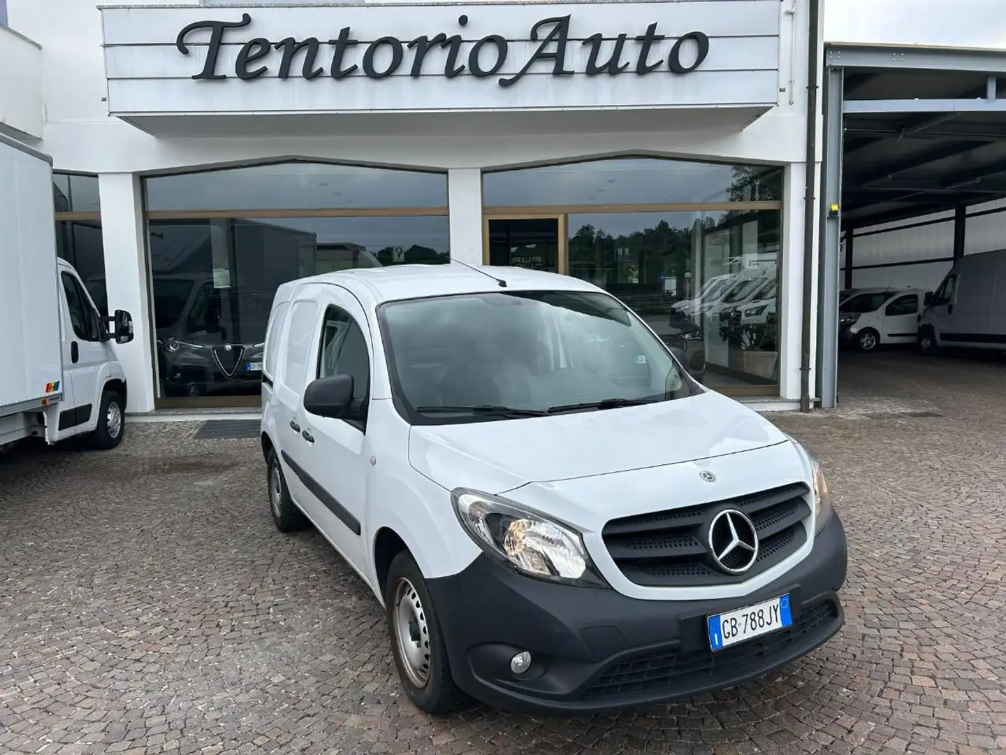 Mercedes-Benz Citan 1.5 109 CDI S&S Furgone Long Bianco - 1