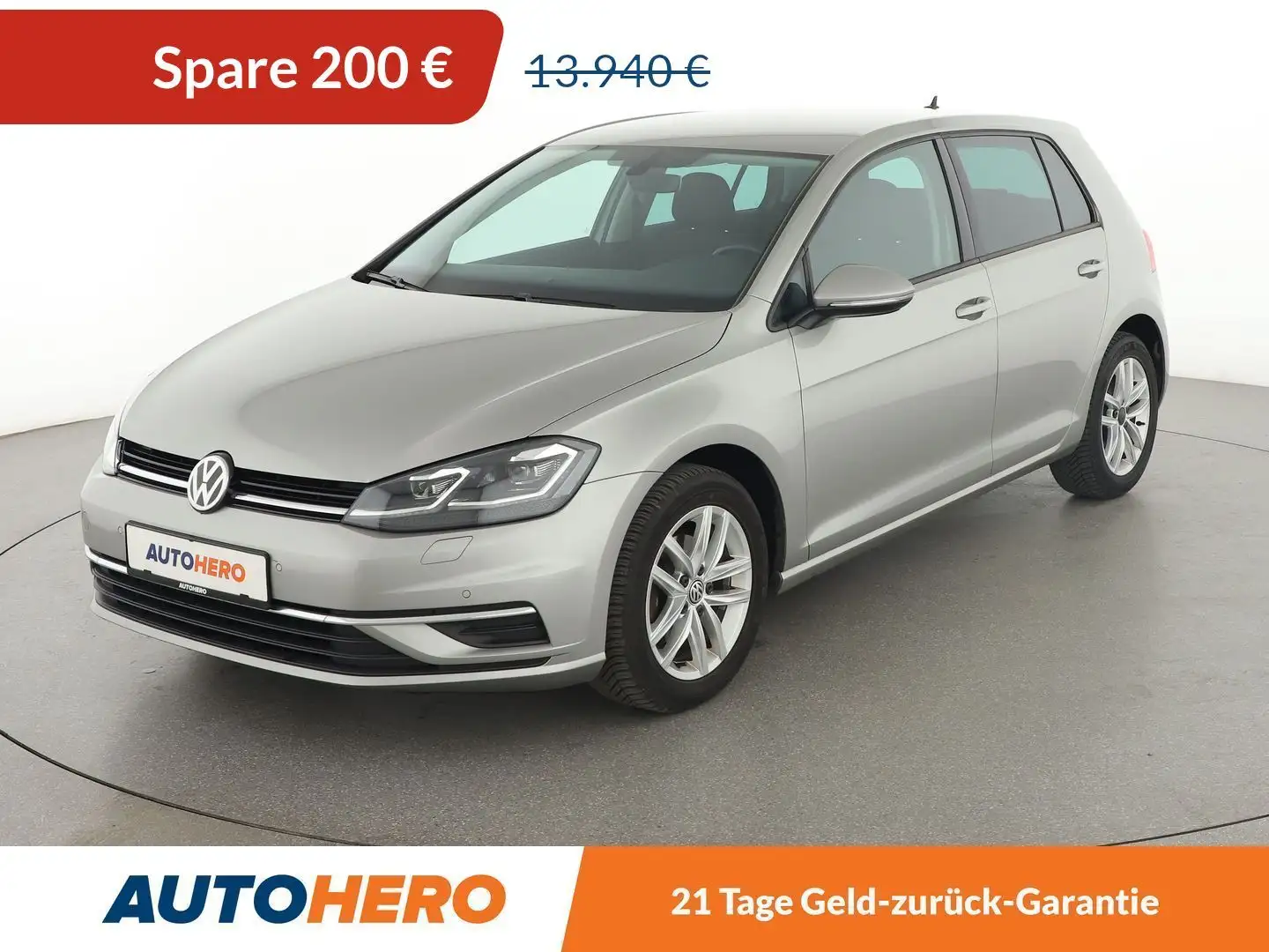 Volkswagen Golf 1.0 TSI Comfortline BM*LED*ACC*PDC* Silber - 1