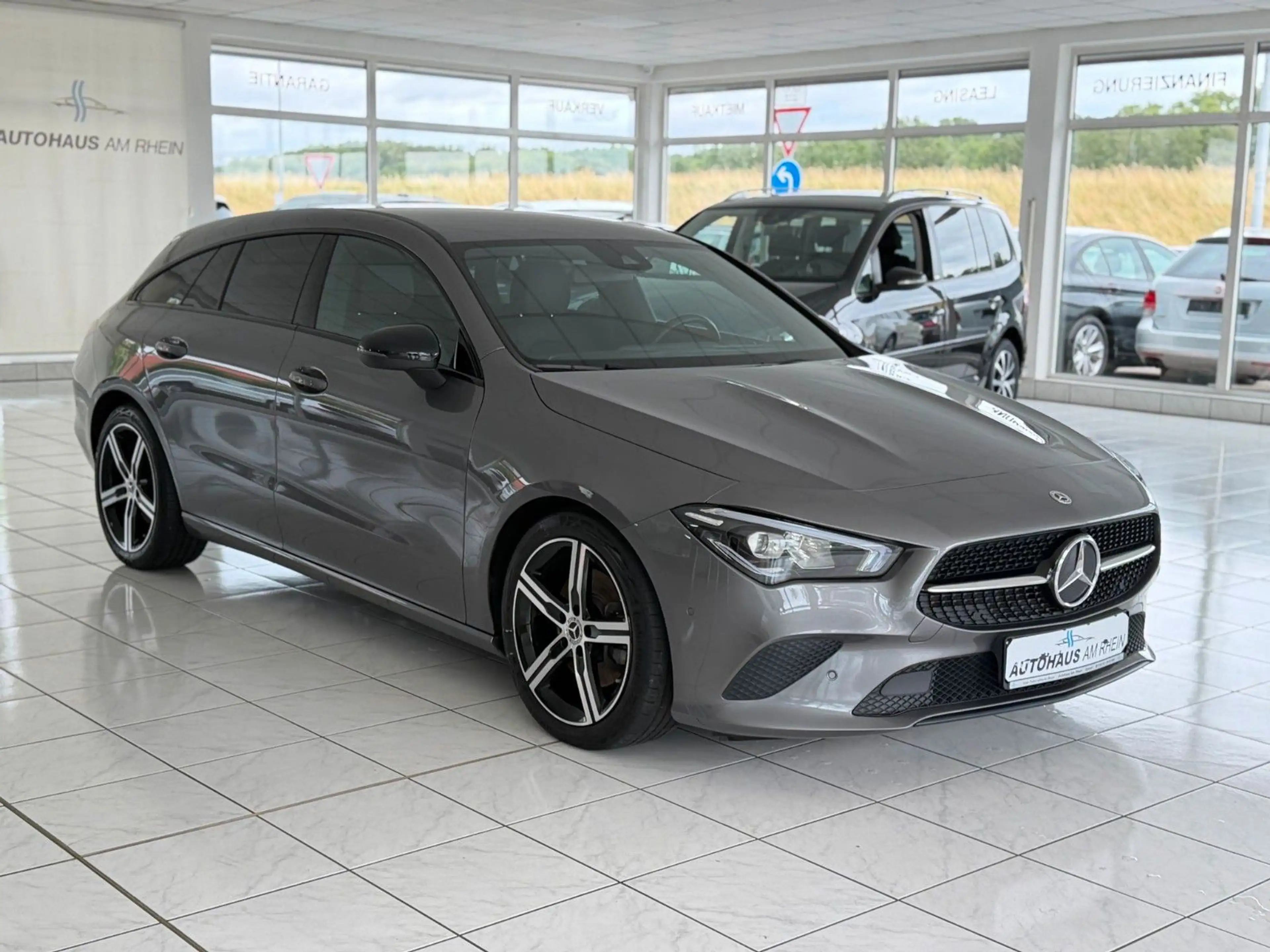 Mercedes-Benz CLA 220 CLA Shooting Brake CLA 220 d+Aut.+Kamera+1.Hand