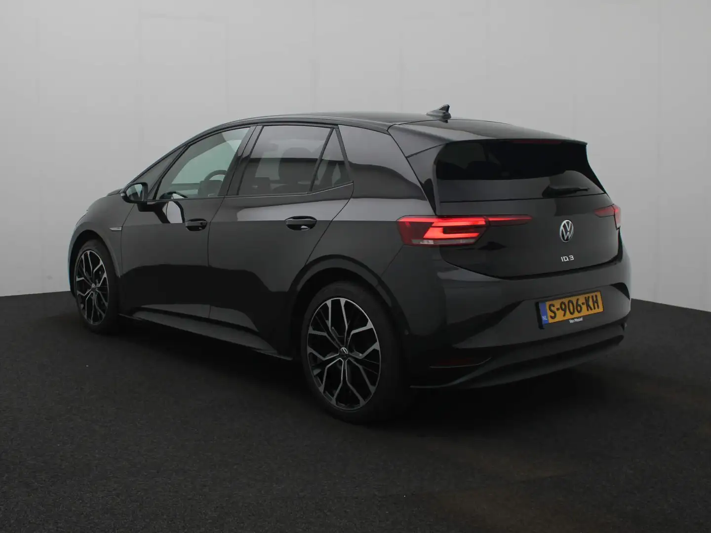 Volkswagen ID.3 Pro Edition 58 kWh 204 pk | Automaat | Warmtepomp Gris - 2