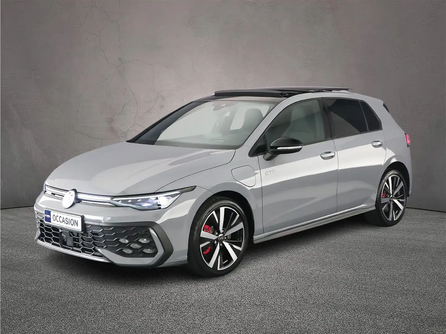 Volkswagen Golf GTE 1.5 TSI eHybrid 272pk DSG Automaat Panoramadak, Bl Gris - 2