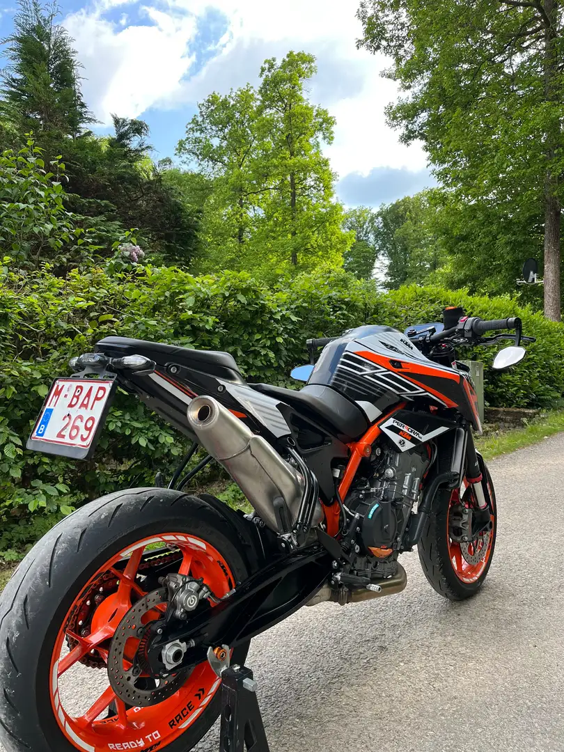 KTM 890 Duke R White - 2