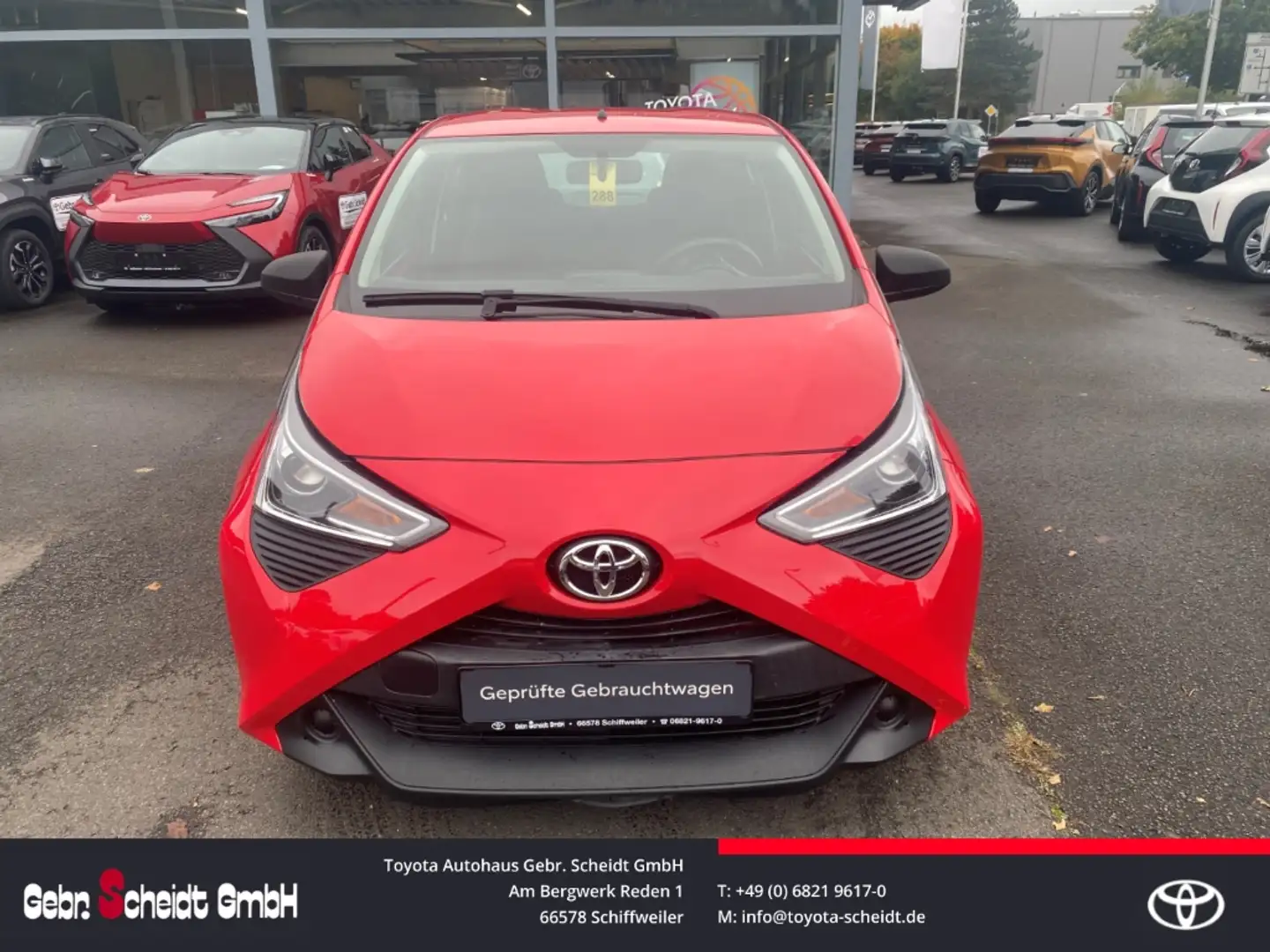 Toyota Aygo X 1.0 EU6d Klimaanlage Bluetooth Radio ABS Airbag Rot - 2