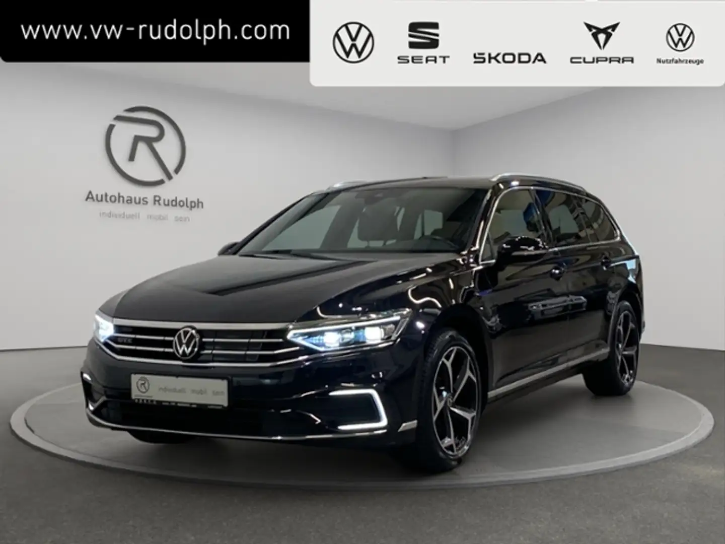 Volkswagen Passat Variant GTE 1.4 TSI DSG / Navi LED Schwarz - 1