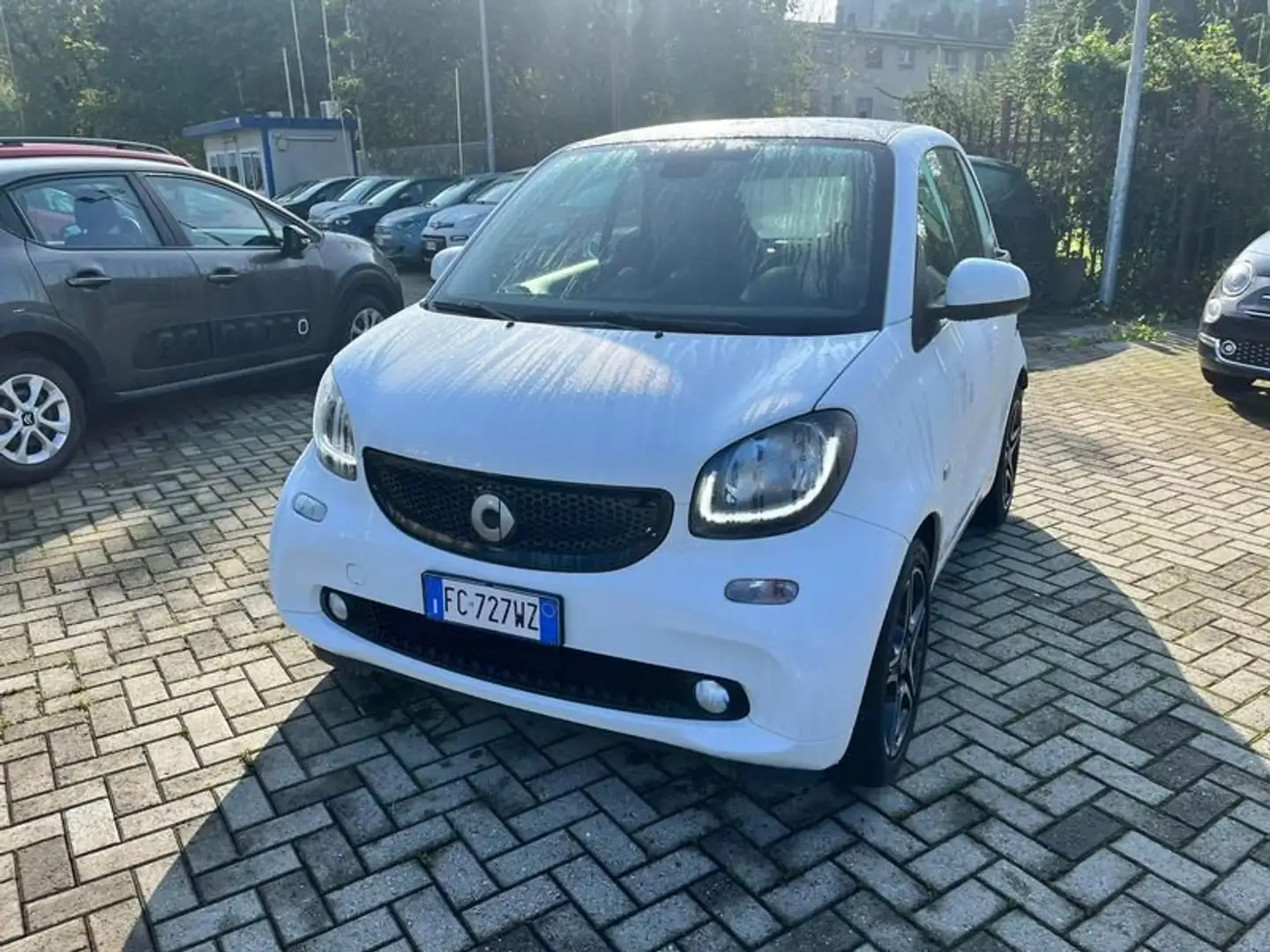 smart forTwo 90 0.9 Turbo twinamic limited #3 Bílá - 1
