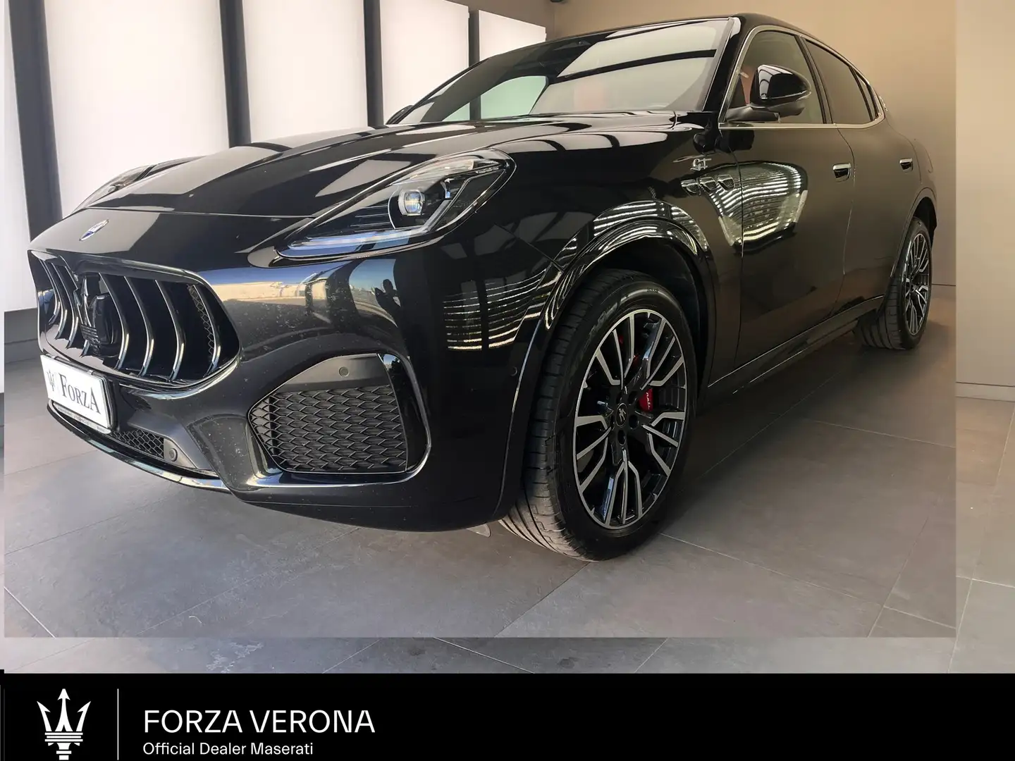 Maserati Grecale Grecale 2.0 mhev GT 300cv auto Noir - 1