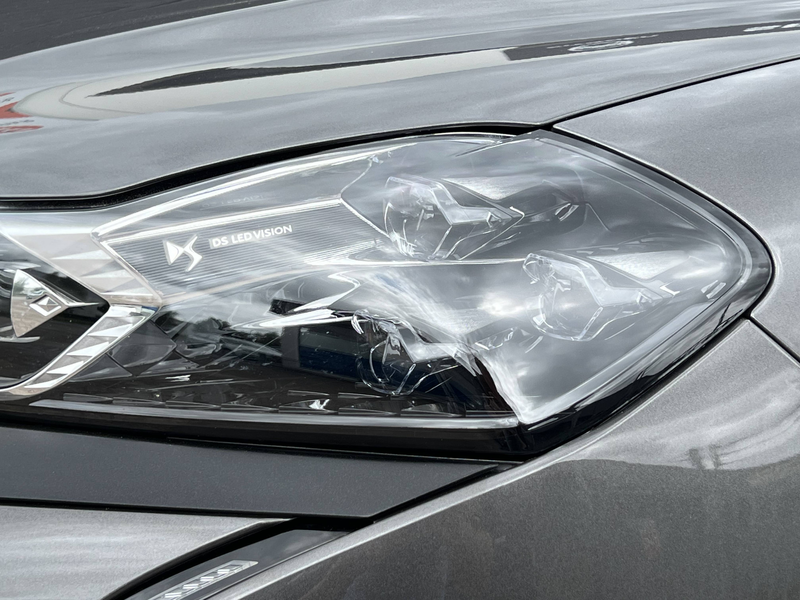 DS Automobiles DS 3 Crossback PureTech 130 EAT8 Performance Line+ Navigatie | Ai — photo 23