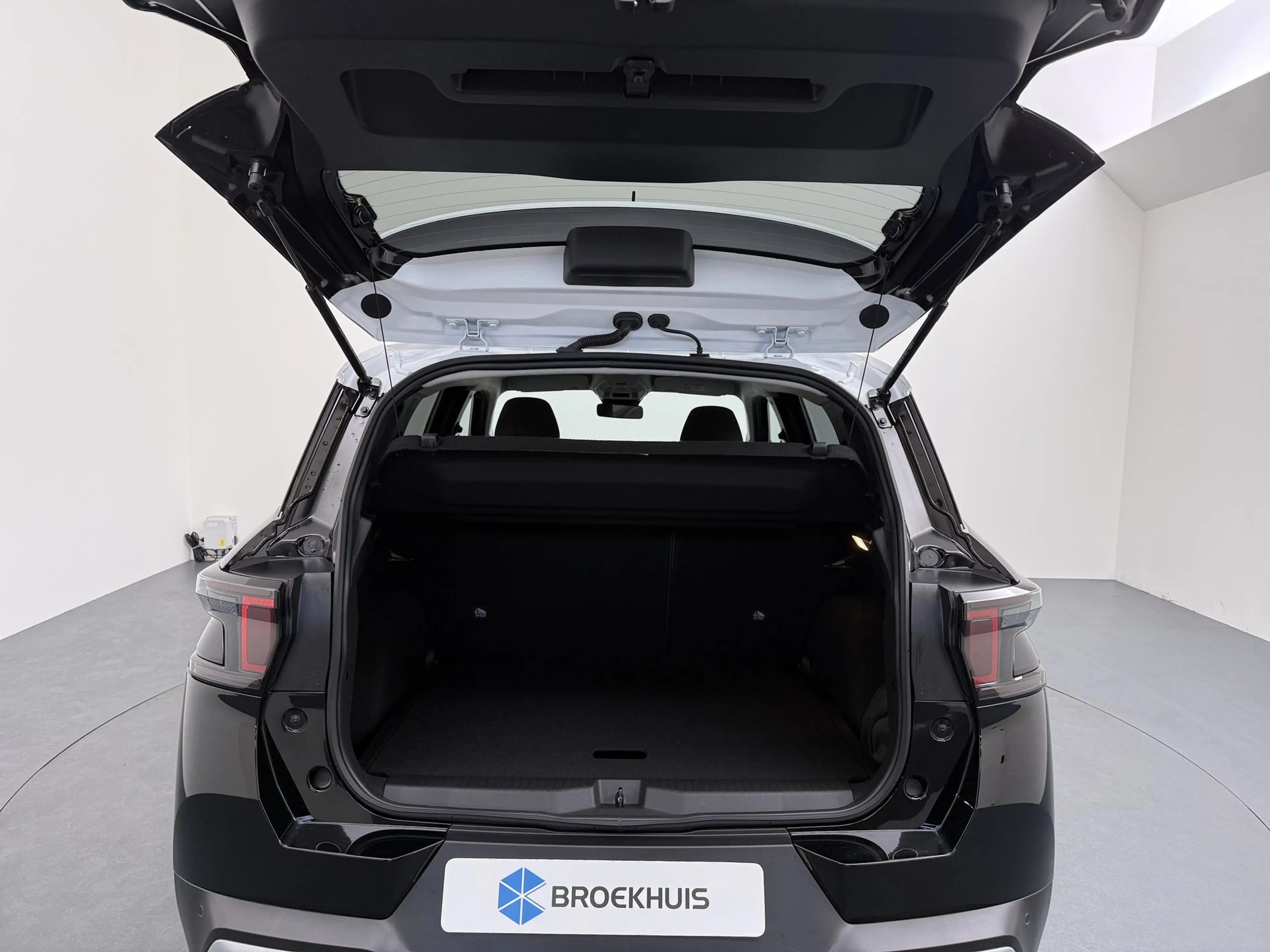 Citroen C3 Aircross ë-C3 Plus, (2024-30)|Extended Range| | Achteruitri — photo 33