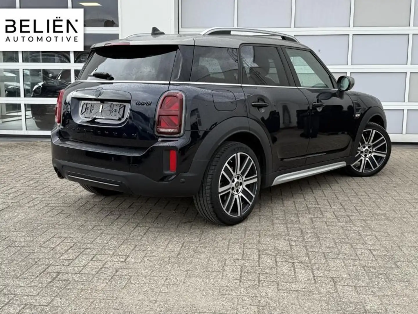 MINI Cooper Countryman Černá - 2