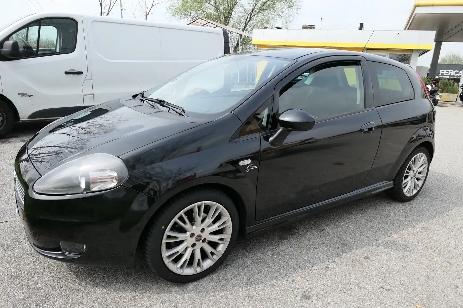 Fiat Grande Punto Grande Punto III 2005 3p 1.4 tjt Sport 120cv Nero - 1