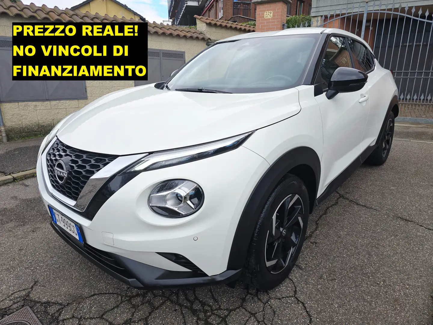 Nissan Juke dig-t N-Connecta dct Automatica Weiß - 1