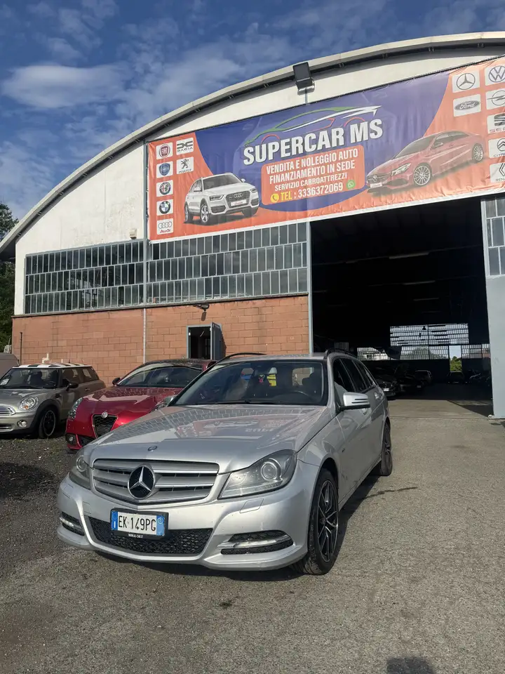 Mercedes-Benz C 200