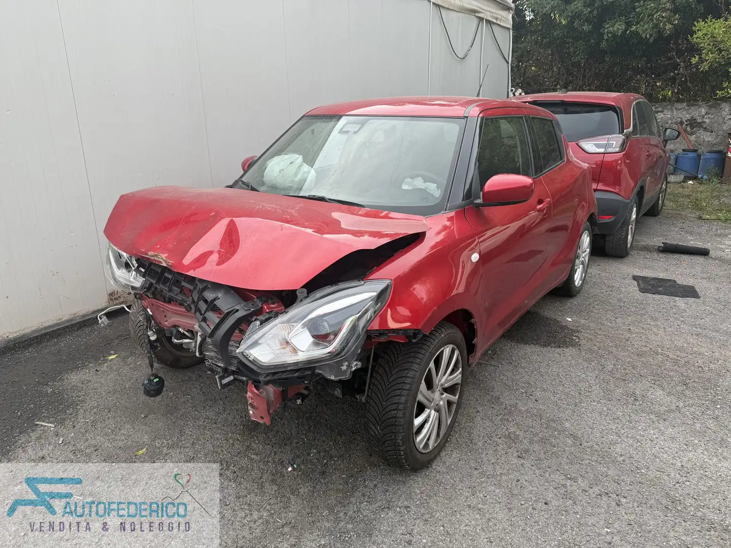 Suzuki Swift 1.2 Hybrid Cool Rouge - 1