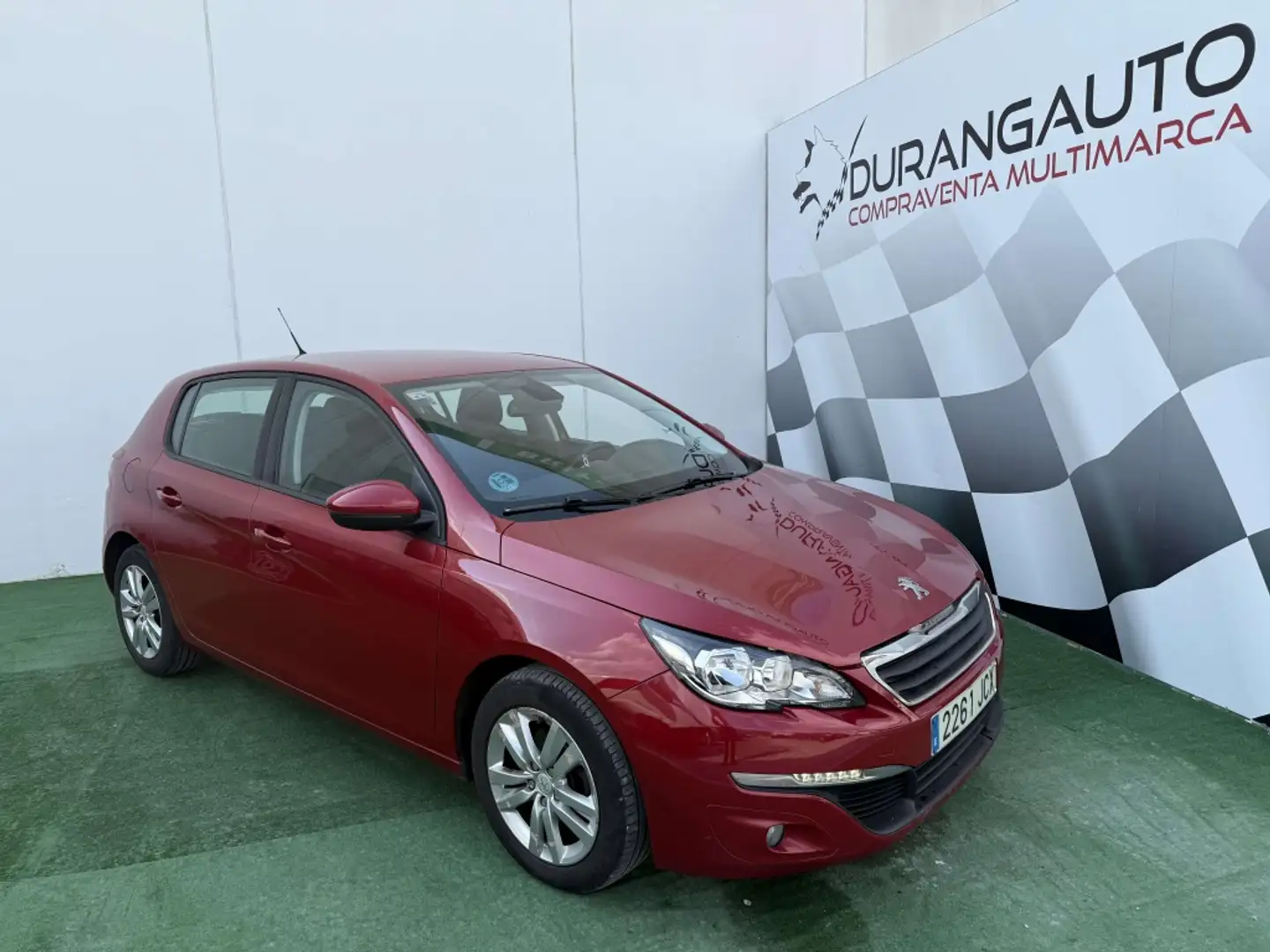 Peugeot 308 1.2 PureTech S&S Active 130 Rojo - 2