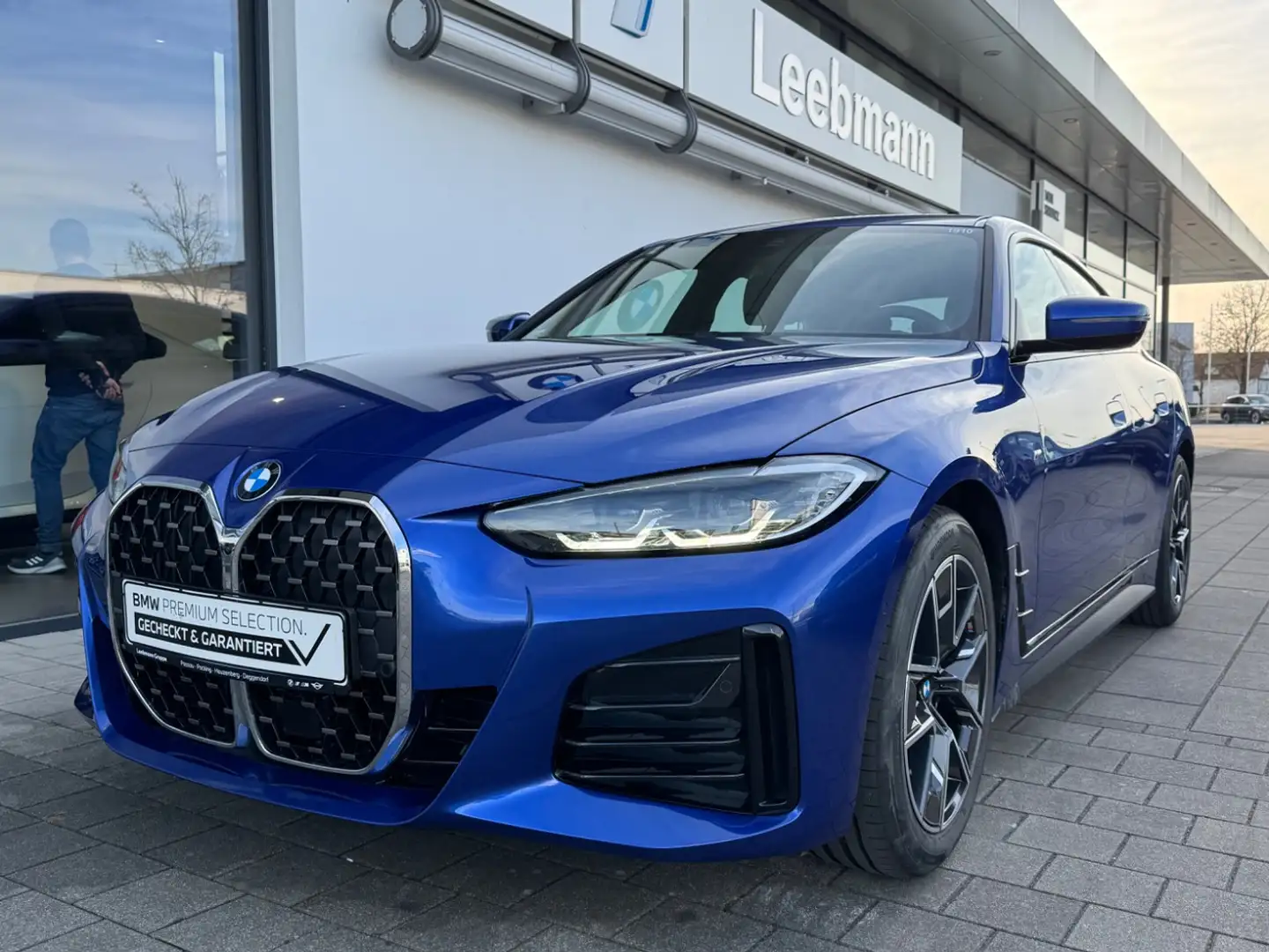 BMW 420 d Gran Coupé M-Sport HUD GARANTIE bis 02/2029 Blau - 2