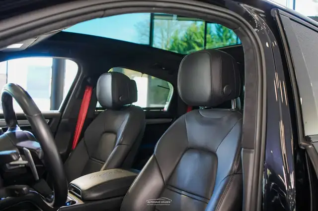 Porsche Cayenne Turbo S E-Hybrid Ansicht 29