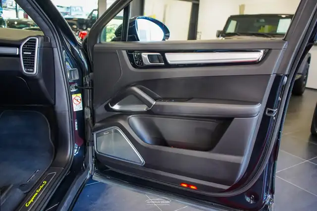 Porsche Cayenne Turbo S E-Hybrid Ansicht 23