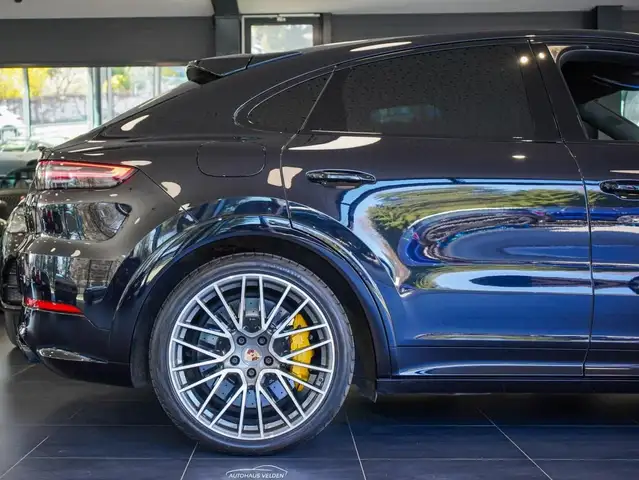 Porsche Cayenne Turbo S E-Hybrid Ansicht 8