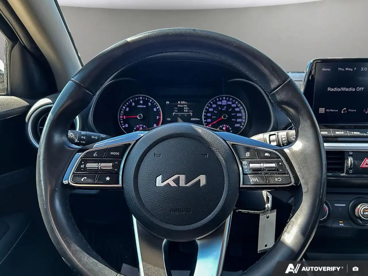 Kia Forte снимка Kia Forte