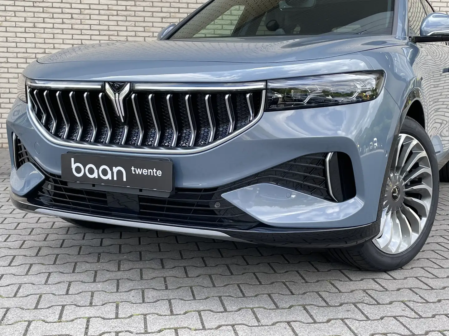 Voyah Free Flagship 4WD 106 kWh | 2.000 KG Trekgewicht | Full Gri - 2