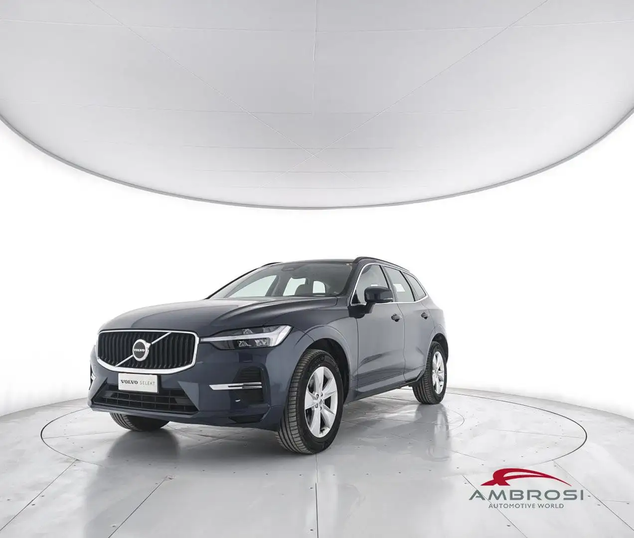 Volvo XC60 B4 (d) automatico Core Blu/Azzurro - 1