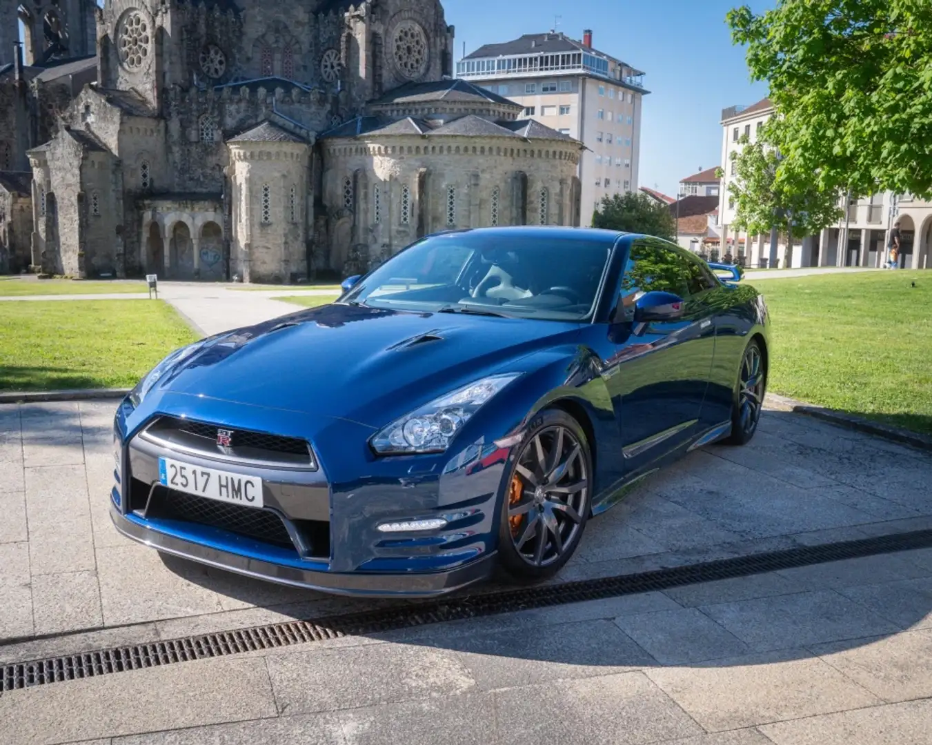 Nissan GT-R 3.8 V6 Premium Edition Aut. Blau - 1