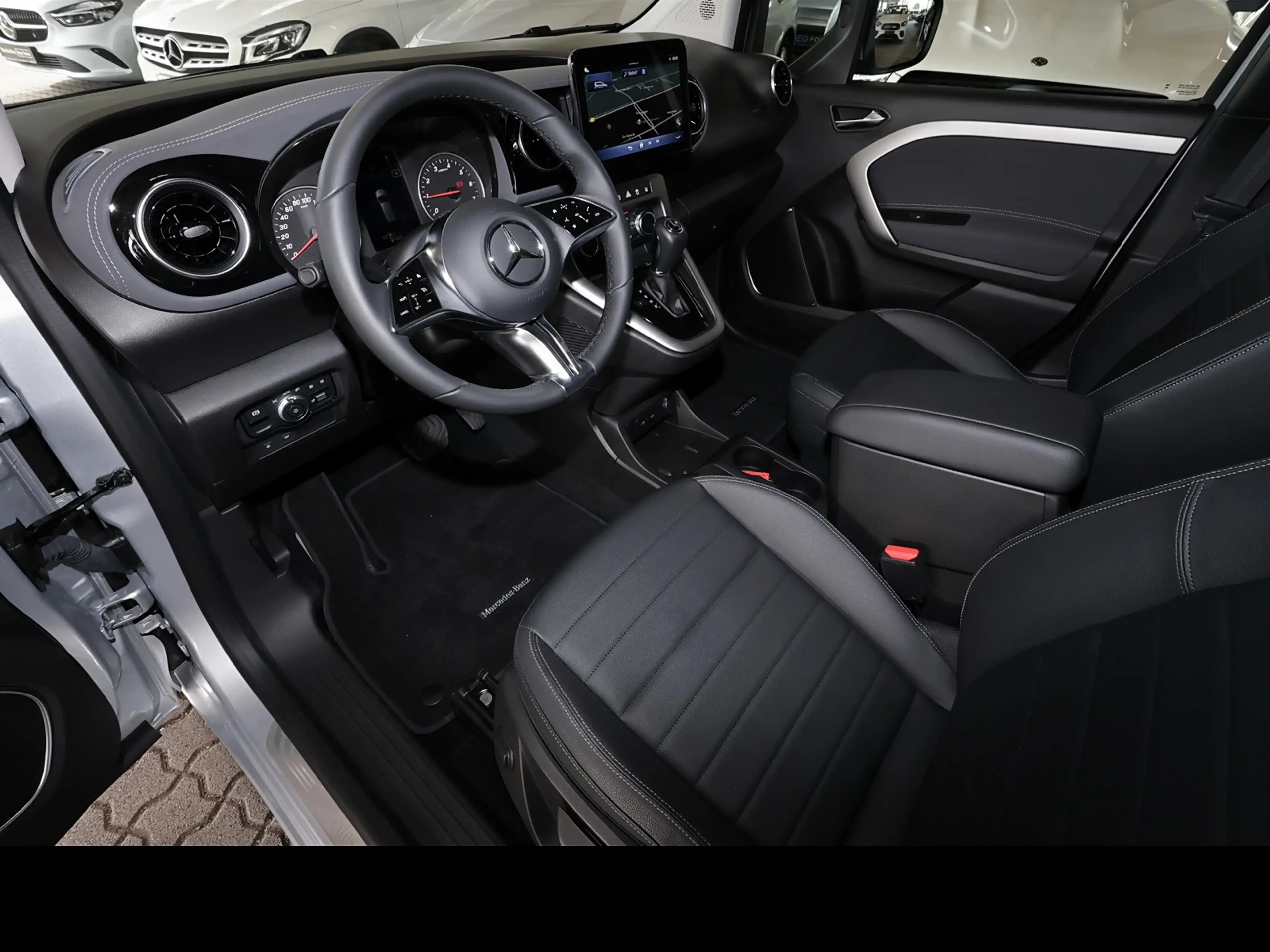 Mercedes-Benz T-Class lang Progressive MBUX 7G Kamera LED — photo 11