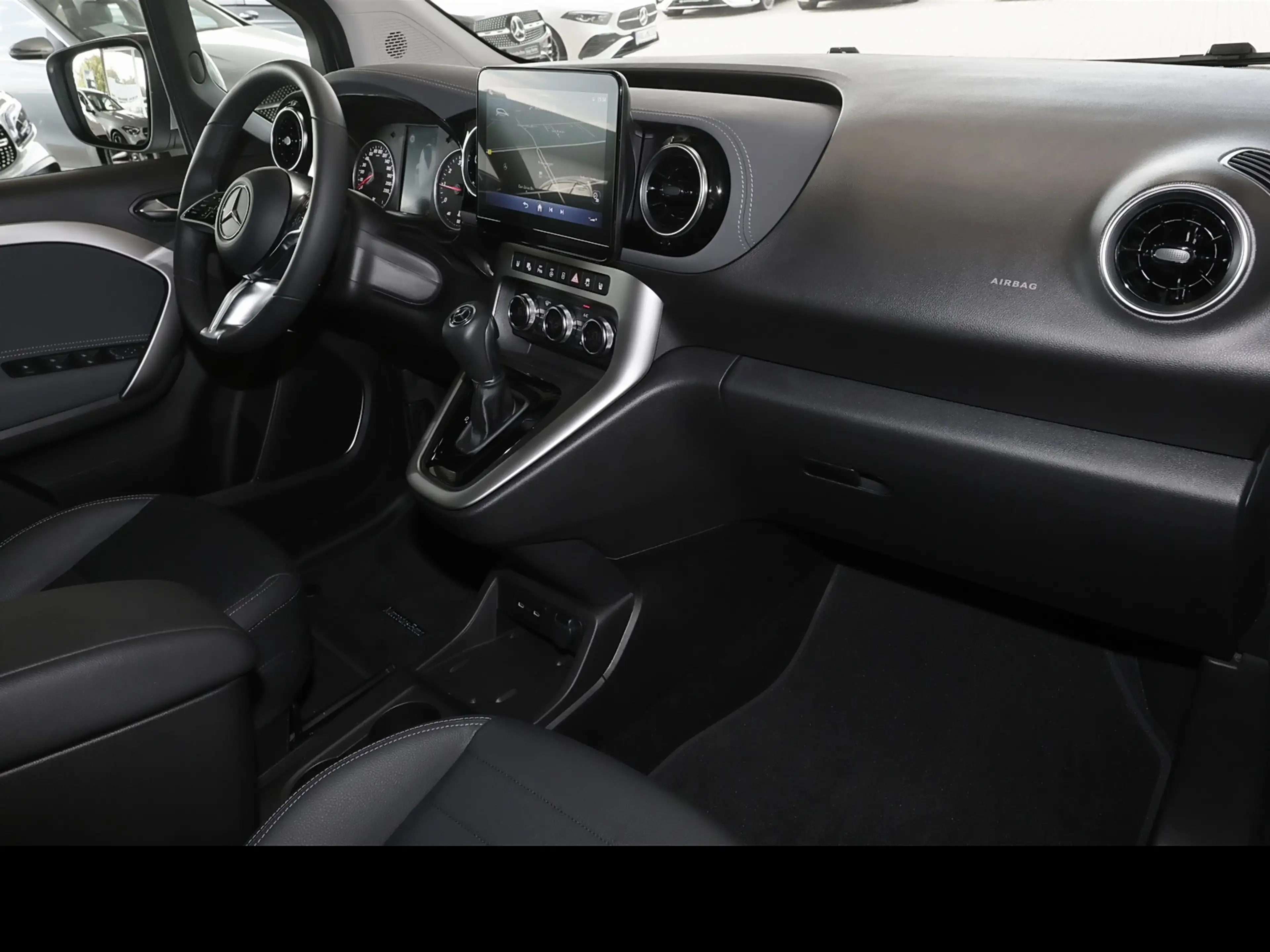 Mercedes-Benz T-Class lang Progressive MBUX 7G Kamera LED — photo 8