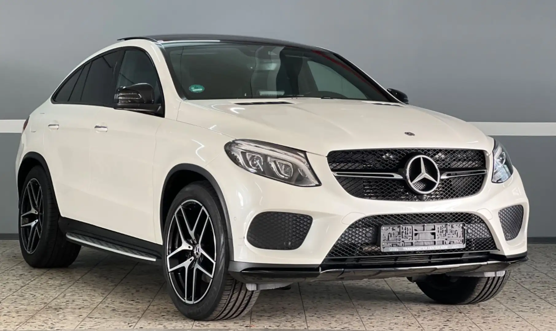 Mercedes-Benz GLE 350 Coupe*AMG-LINE*NIGHT-PAKET*PANO*H&K*360° Weiß - 1