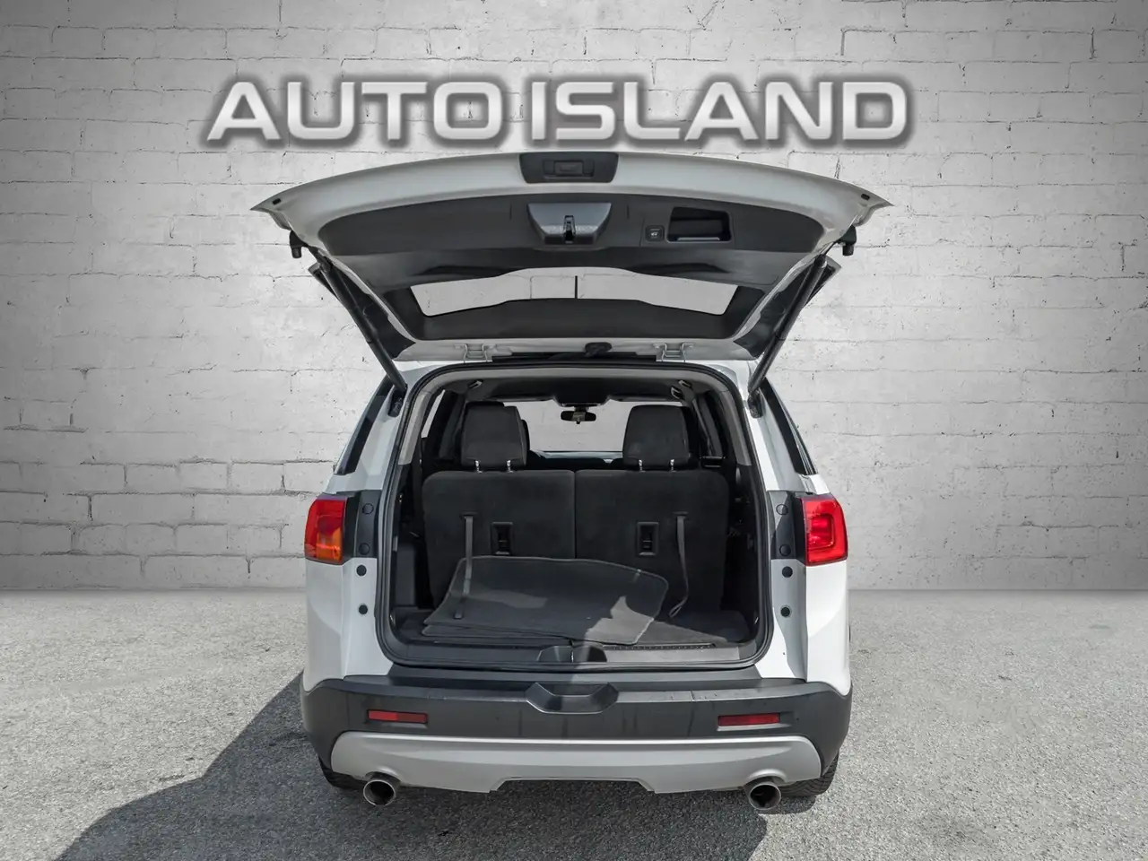 GMC Acadia снимка GMC Acadia