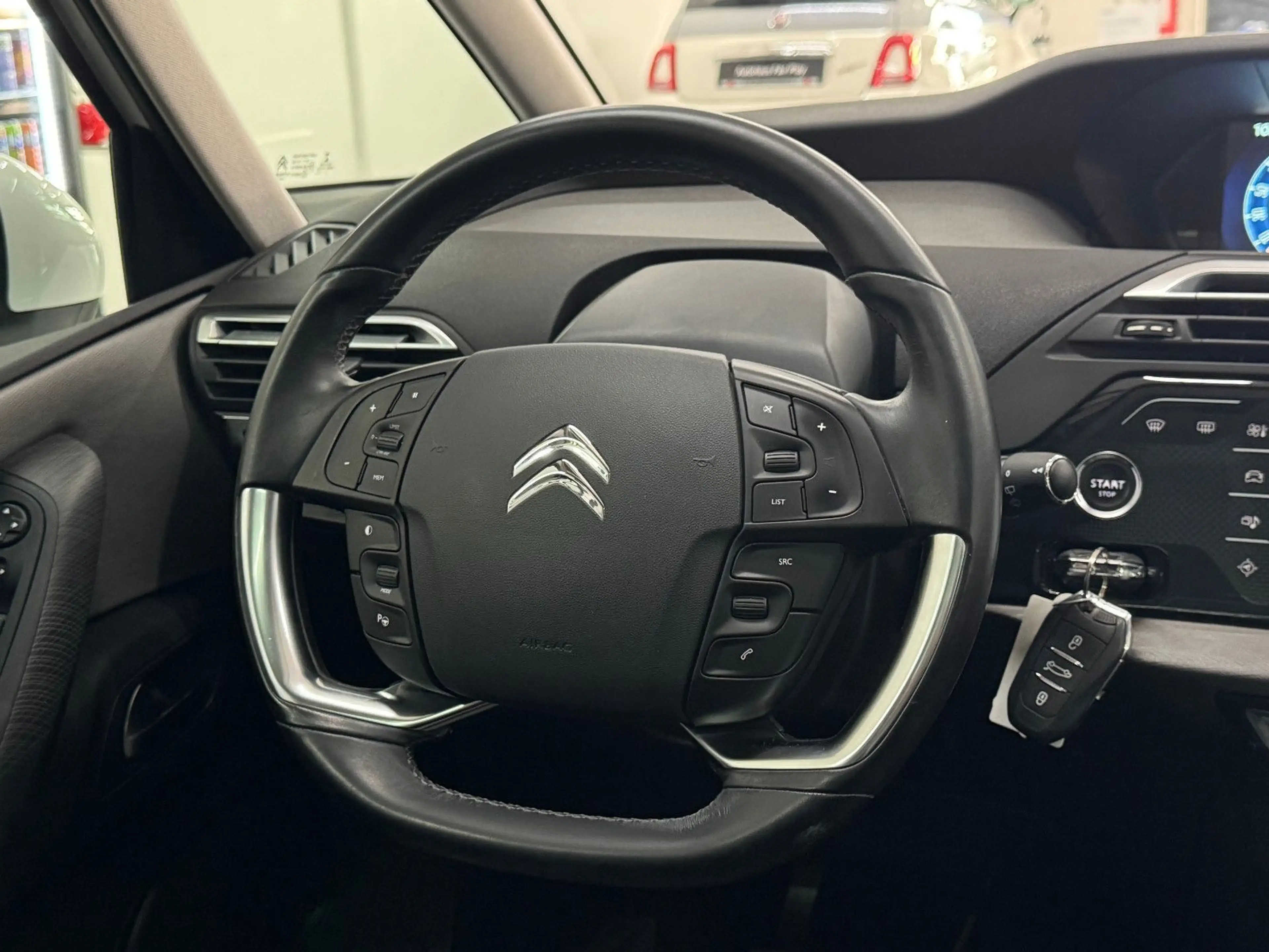Citroen C4 Picasso /Spacetourer Selection — photo 11