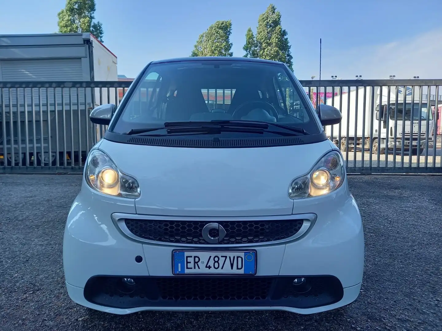 smart forTwo 1.0 Passion 71cv E5 Unipro SERVOSTERZO Garanzia!! Bianco - 1