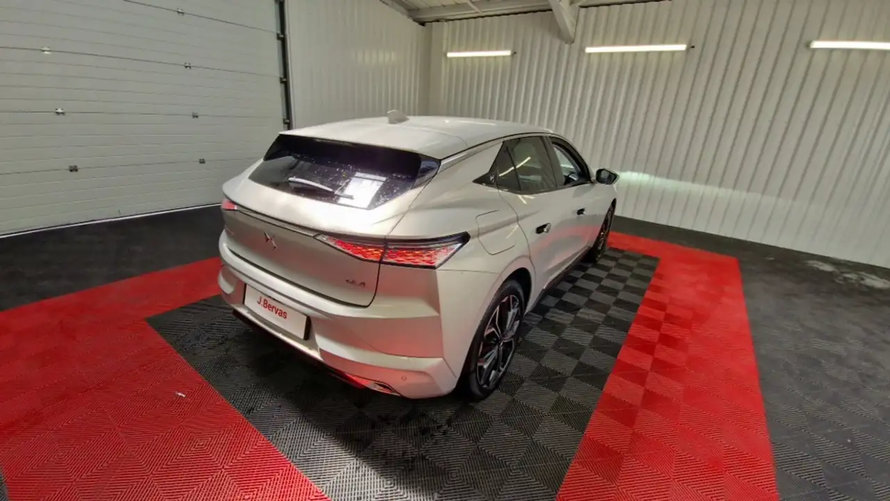 DS Automobiles DS 4 2023