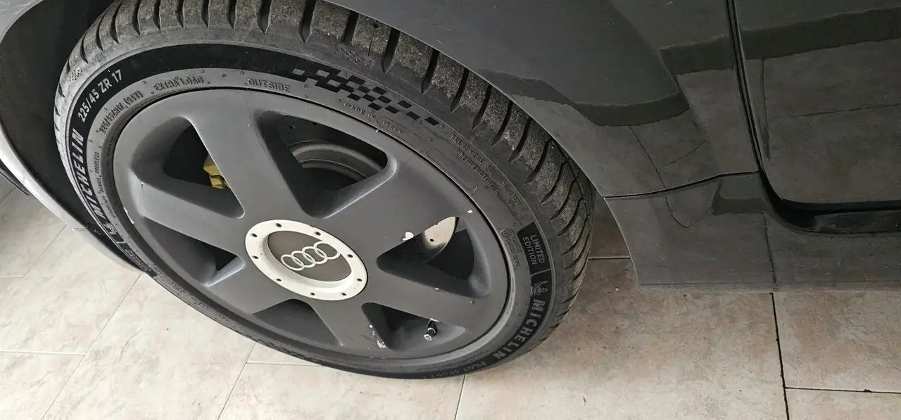 Audi TT 1.8t quattro 225cv, foto 1