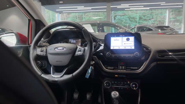 Ford Fiesta — photo 10