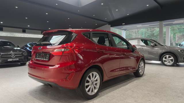Ford Fiesta — photo 6