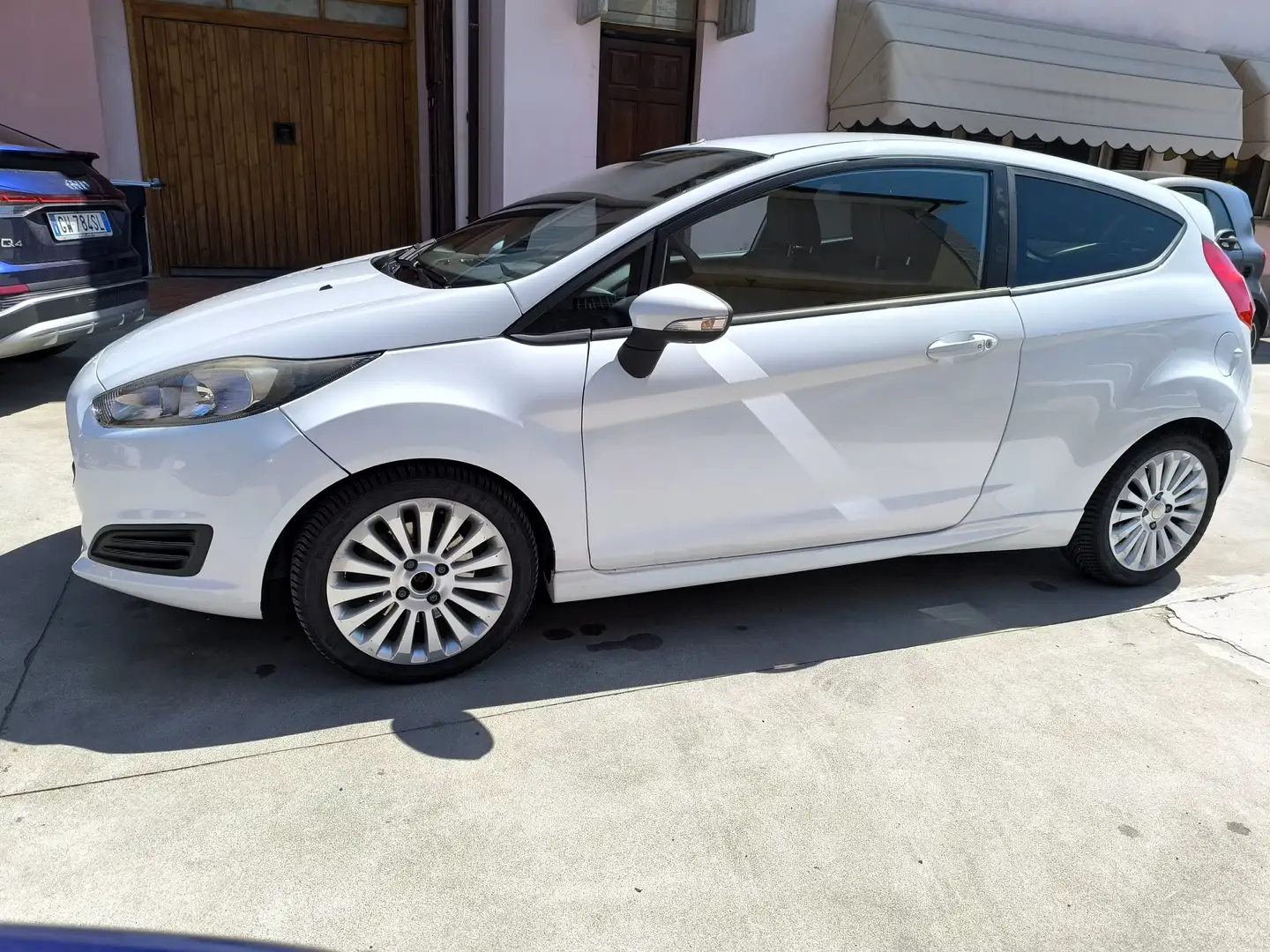 Ford Fiesta Fiesta 1.6 ST 182cv 2016 E6 Bianco - 2