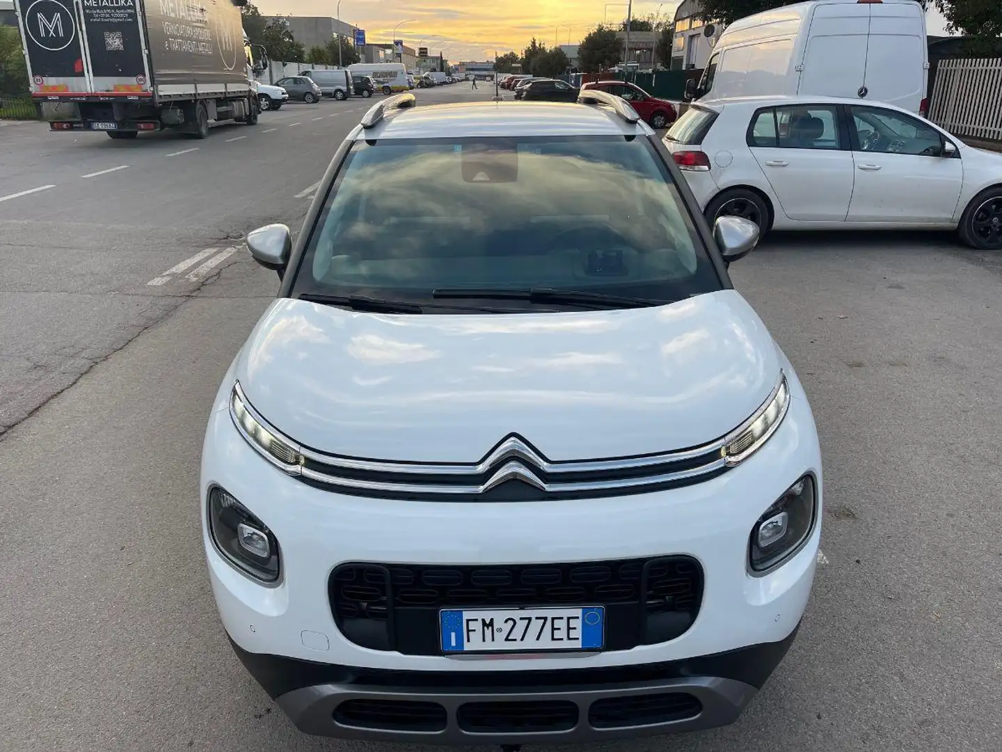Citroen C3 Aircross BlueHDi 120 S&S Shine Bianco - 2