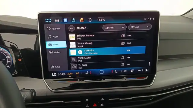 Volkswagen Golf view 8