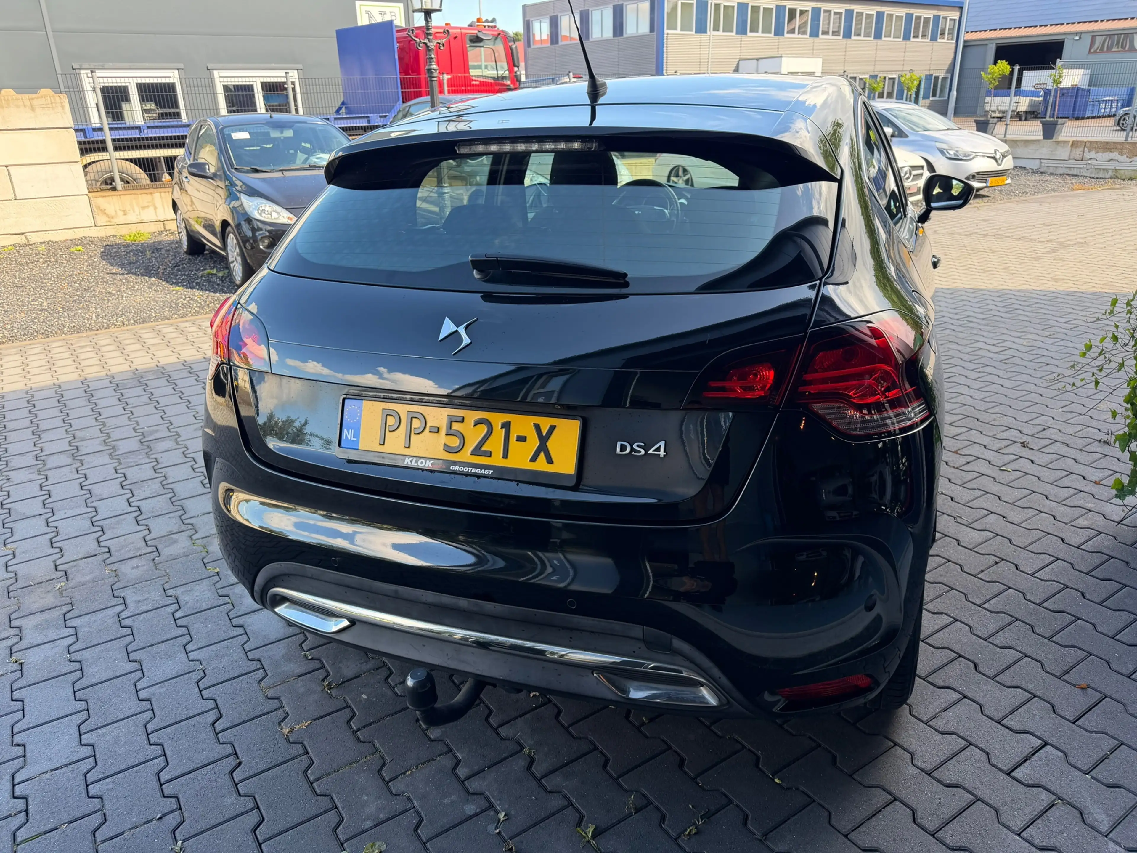 DS Automobiles DS 4 Crossback 1.2 PureTech Business — photo 3