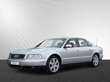 4.2 tiptronic quattro/BRD/2. Hand/Unfallfrei