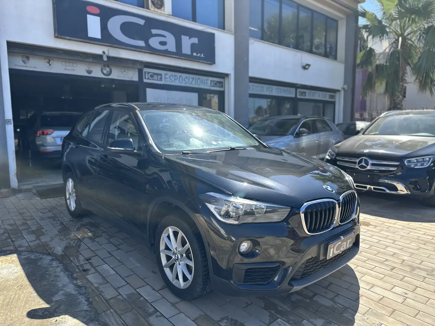 BMW X1 X1 F48 sdrive18d Msport auto Nero - 2